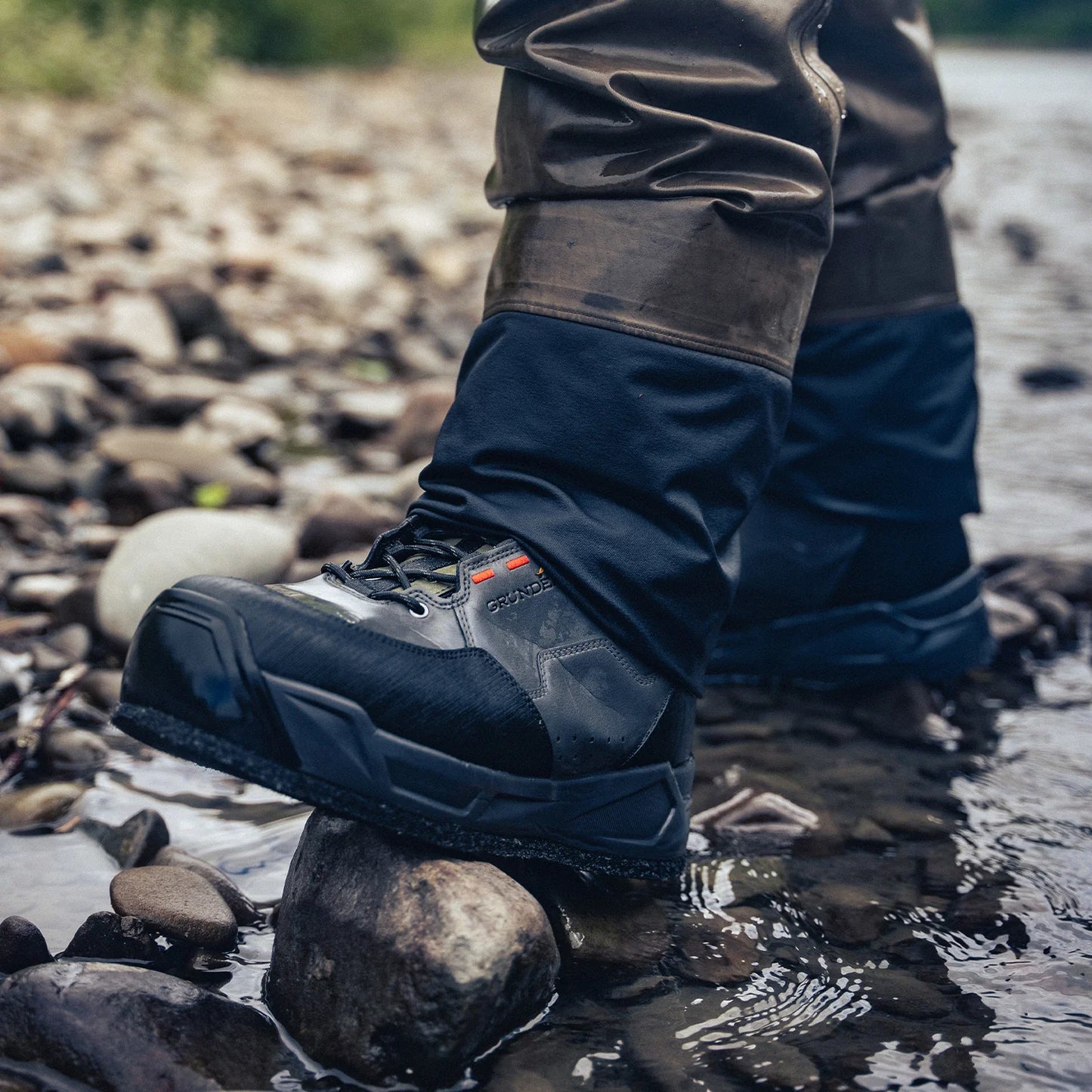 GRUNDENS BEDROCK WADING BOOTS - RUBBER